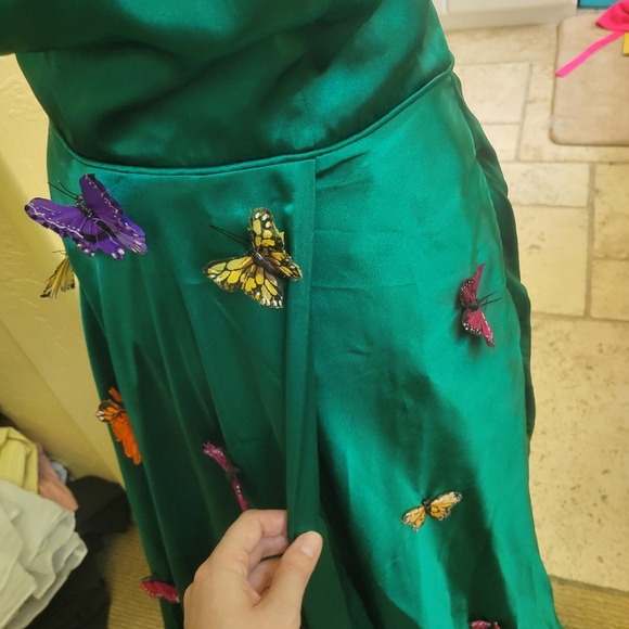 Blondie NITES Evening Gown Maxi Dress Green Satin Crossback BUTTERFLY - Picture 3 of 16